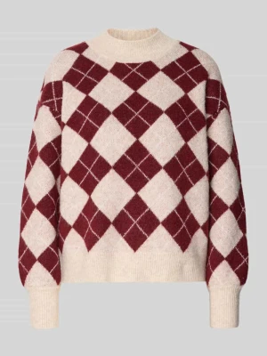 Sweter z dzianiny we wzór na całej powierzchni model 'EDEEN' Ichi Beżowy