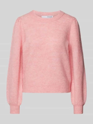 Sweter z dzianiny z bufiastymi rękawami model ‘SLFLULU’ Selected Femme