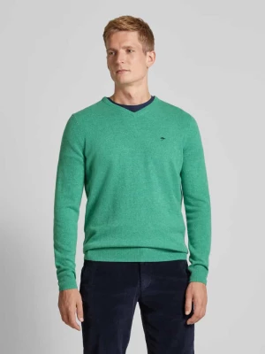 Sweter z dzianiny z dekoltem w serek FYNCH-HATTON