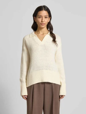 Sweter z dzianiny z dekoltem w serek FYNCH-HATTON