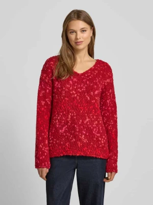 Sweter z dzianiny z dekoltem w serek i obniżonymi ramionami milano italy