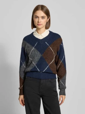 Sweter z dzianiny z dekoltem w serek model ‘Argyle’ Gina Tricot