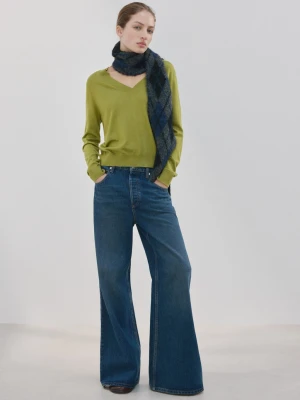 Sweter z dzianiny z dekoltem w szpic zielony - Kobieta - - MANGO