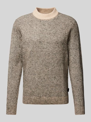 Sweter z dzianiny z detalem z logo model ‘COSPACE’ jack & jones