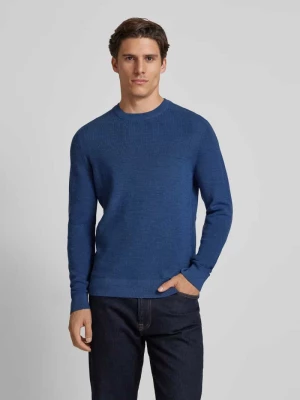 Sweter z dzianiny z detalem z logo model ‘ROY’ BRAX