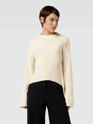 Sweter z dzianiny z efektem prążkowania model ‘HILDE’ Vero Moda