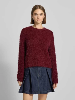 Sweter z dzianiny z efektowną przędzą model ‘SASSY’ Noisy May