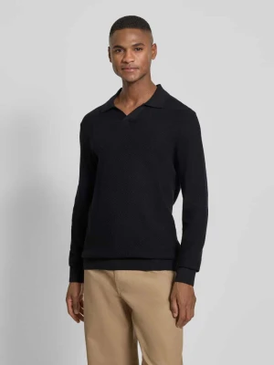 Sweter z dzianiny z fakturowanym wzorem i wykładanym kołnierzem lindbergh