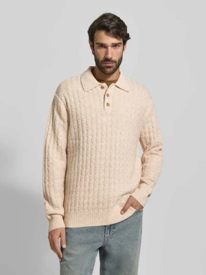 Sweter z dzianiny z fakturowanym wzorem model ‘Gustav’ Les Deux