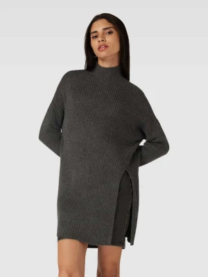 Sweter z dzianiny z głębokim, bocznym rozcięciem model ‘KATIA’ Only