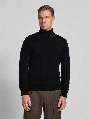Sweter z dzianiny z golfem casual friday