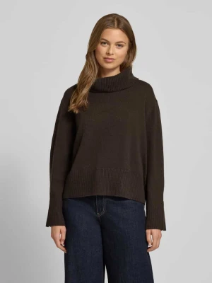 Sweter z dzianiny z golfem comma