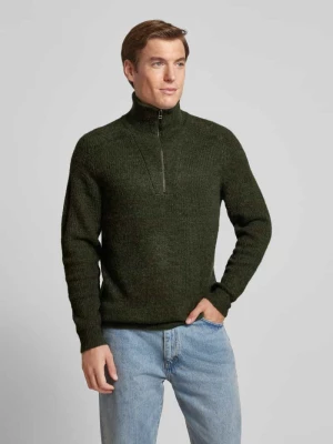 Sweter z dzianiny z kołnierzem model ‘Kristian’ casual friday