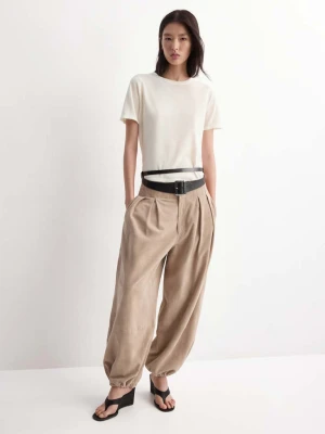 Sweter z dzianiny z krótkim rękawem kremowy / écru - Kobieta - - MANGO