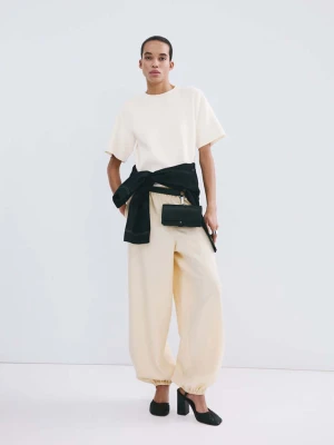 Sweter z dzianiny z krótkim rękawem złamana biel - Kobieta - - MANGO