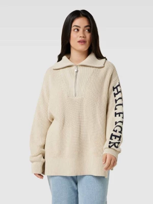 Sweter z dzianiny z krótkim zamkiem błyskawicznym model ‘PLACED’ Tommy Hilfiger Curve