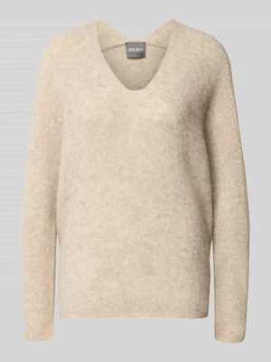 Sweter z dzianiny z mieszanka wełny z dekolt w serek model 'THORA' MOS MOSH Écru