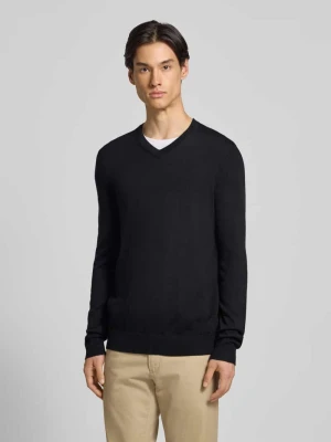 Sweter z dzianiny z mieszanki wełny merino z dekoltem w serek Christian Berg Men