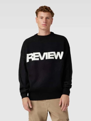 Sweter z dzianiny z nadrukiem z logo REVIEW