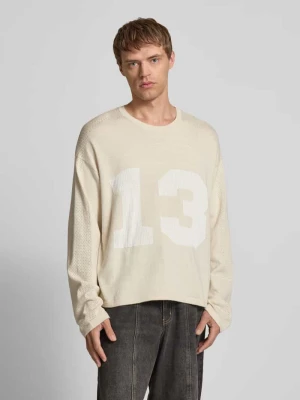 Sweter z dzianiny z obniżonymi ramionami REVIEW