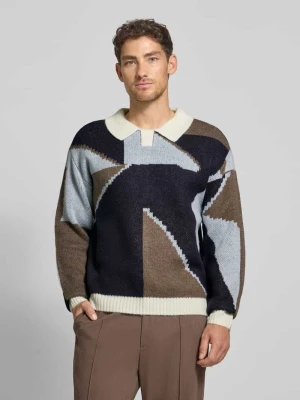 Sweter z dzianiny z okrągłym dekoltem model ‘BIRK’ casual friday