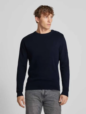 Sweter z dzianiny z okrągłym dekoltem model ‘BLUROBSON’ Jack & Jones Premium