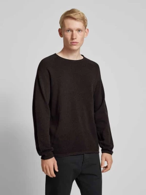 Sweter z dzianiny z okrągłym dekoltem model ‘EHILL’ jack & jones