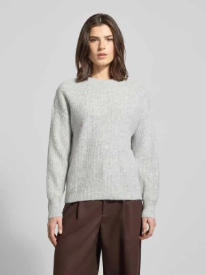 Sweter z dzianiny z okrągłym dekoltem model ‘KACHEL’ Vila