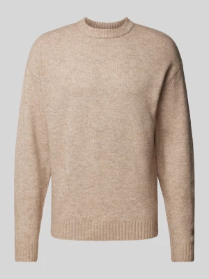 Sweter z dzianiny z okrągłym dekoltem model ‘OLLIE’ jack & jones