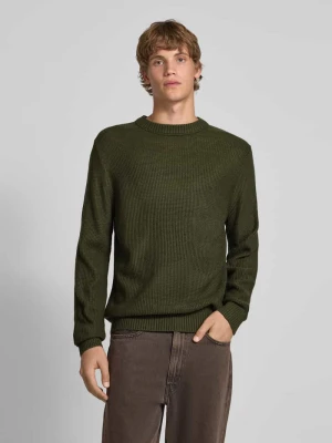 Sweter z dzianiny z okrągłym dekoltem model ‘ROY’ jack & jones