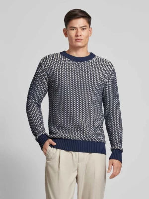 Sweter z dzianiny z okrągłym dekoltem model ‘SANTOS’ thinking mu