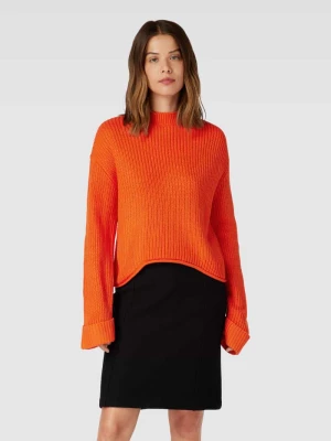 Sweter z dzianiny z okrągłym dekoltem model ‘SAYLA’ Vero Moda