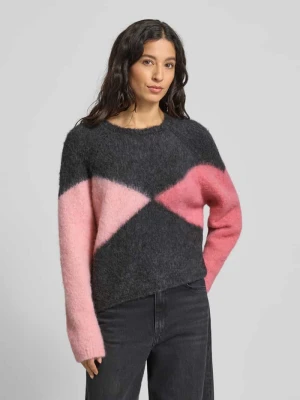 Sweter z dzianiny z okrągłym dekoltem Smith and Soul