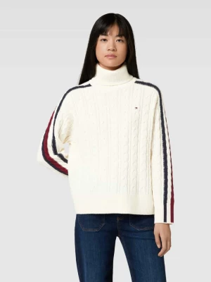 Sweter z dzianiny z paskami w kontrastowym kolorze model ‘GLOBAL’ Tommy Hilfiger