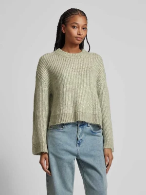 Sweter z dzianiny z prążkowanymi wykończeniami Gina Tricot