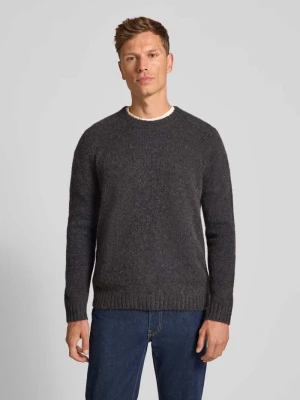 Sweter z dzianiny z prążkowanymi wykończeniami model ‘Adryan’ Tiger Of Sweden
