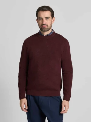 Sweter z dzianiny z prążkowanymi wykończeniami model ‘BLAMILANO’ Jack & Jones Premium