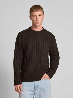 Sweter z dzianiny z prążkowanymi wykończeniami model ‘BRADLEY’ jack & jones
