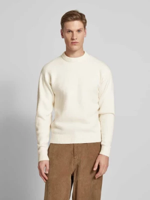 Sweter z dzianiny z prążkowanymi wykończeniami model ‘OLLIE’ jack & jones