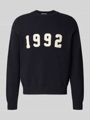 Sweter z dzianiny z prążkowanymi wykończeniami REVIEW