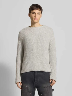 Sweter z dzianiny z prążkowanymi wykończeniami REVIEW