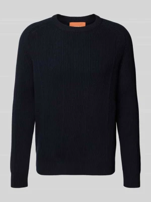 Sweter z dzianiny z wełny model ‘Fuji’ CRUNA