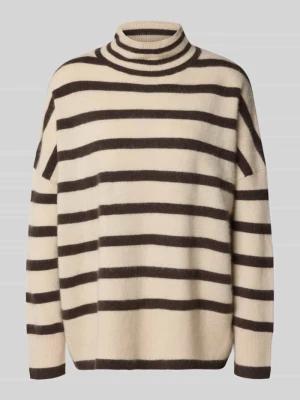 Sweter z dzianiny z wełny ze stójką comma Beżowy