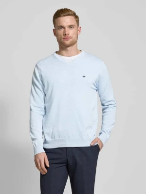 Sweter z dzianiny z wyhaftowanym logo FYNCH-HATTON