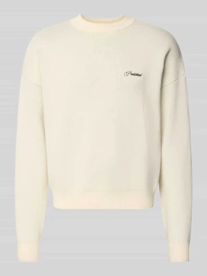 Sweter z dzianiny z wyhaftowanym logo model 'BACK IN THE DAYS' PROHIBITED Złamany biały