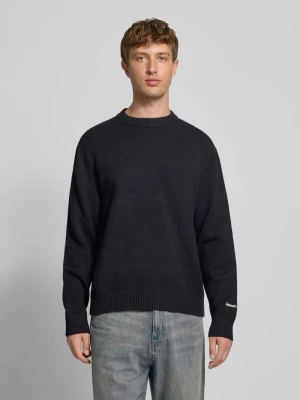 Sweter z dzianiny z wyhaftowanym logo model ‘NORREBRO’ jack & jones