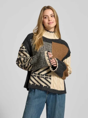 Sweter z dzianiny z wzorem warkocza Jake*s Casual