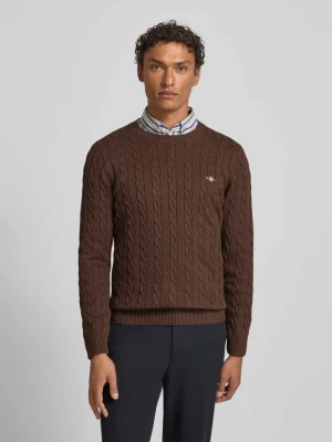 Sweter z dzianiny ze ściegiem warkoczowym i wyhaftowanym logo Gant
