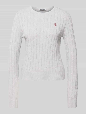 Sweter z dzianiny ze ściegiem warkoczowym i wyhaftowanym logo REVIEW