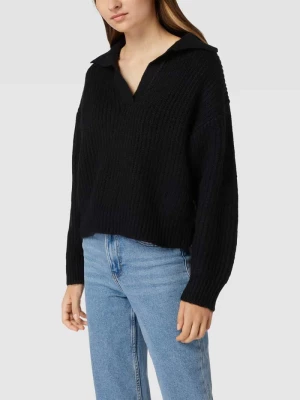 Sweter z dzianiny ze ściegiem warkoczowym model ‘LOTTIE’ Gina Tricot